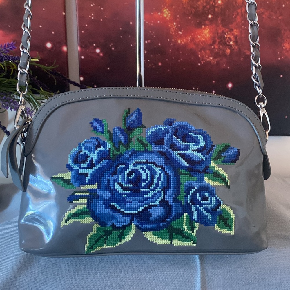 Sharif Crossbody with Flower Design - Picture 2 of 15